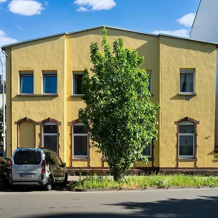 In Near Deutsches Eck Koblenz (Rhineland-Palatinate)